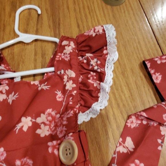 Newborn Floral Romper with matching ribbon for head. NWOT - Picture 11 of 16